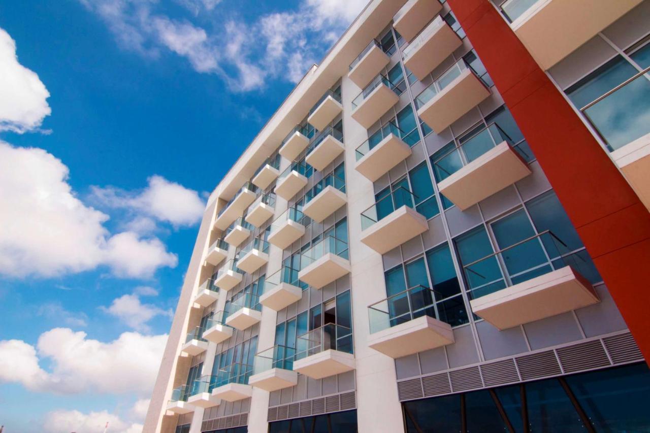 Sonesta Hotel Pereira Cerritos Exterior foto The building's facade