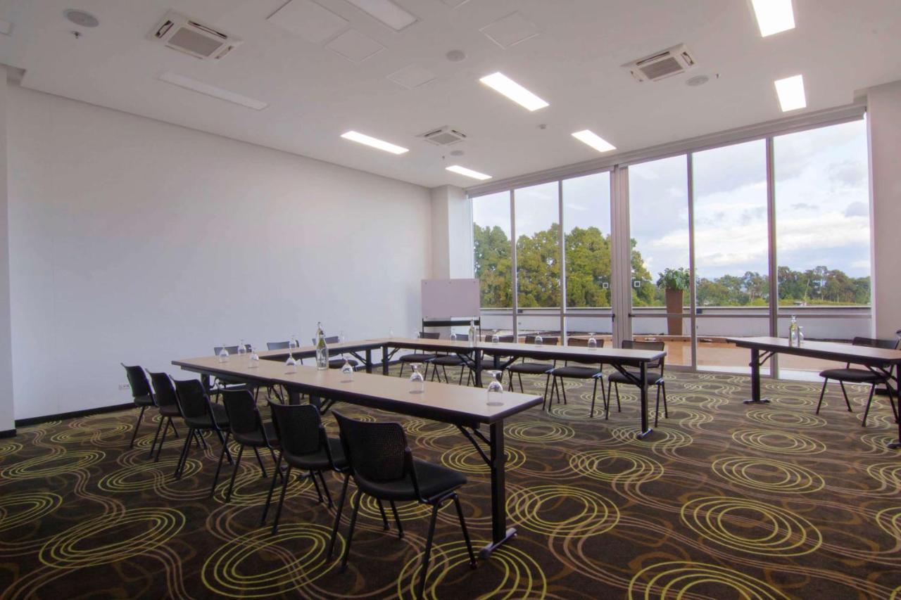 Sonesta Hotel Pereira Cerritos Exterior foto Meeting room